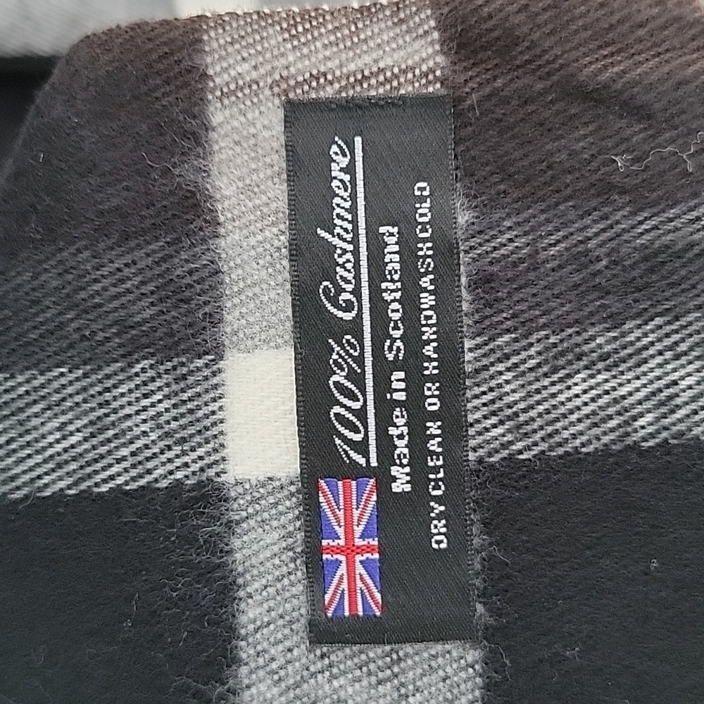 Black, White & Brown 100% Cashmere Made In Scotland Scarf 70 in Long - Picture 2 of 5